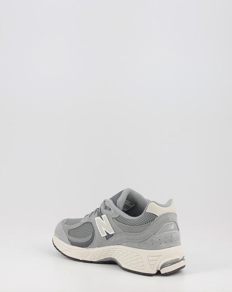 Baskets NEW BALANCE GC2002ST gris