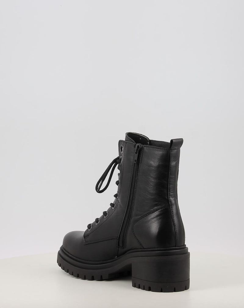 Bottes TRAVERIS B-3297 noir
