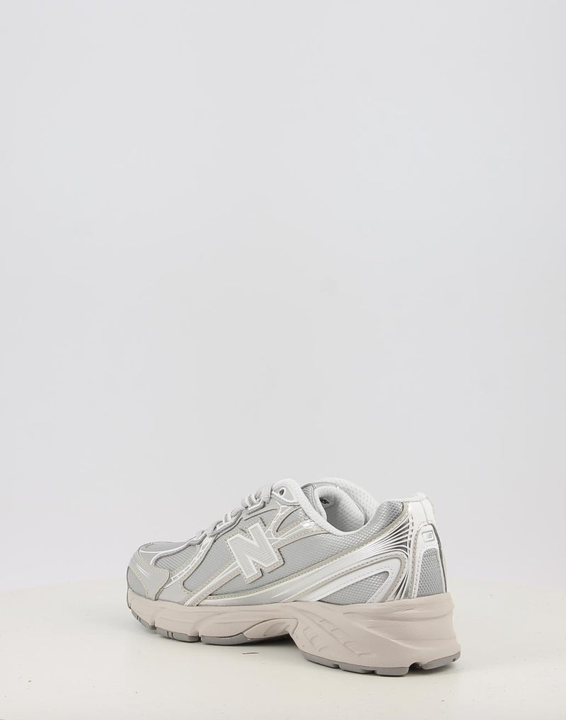 Baskets NEW BALANCE U7405I7 gris